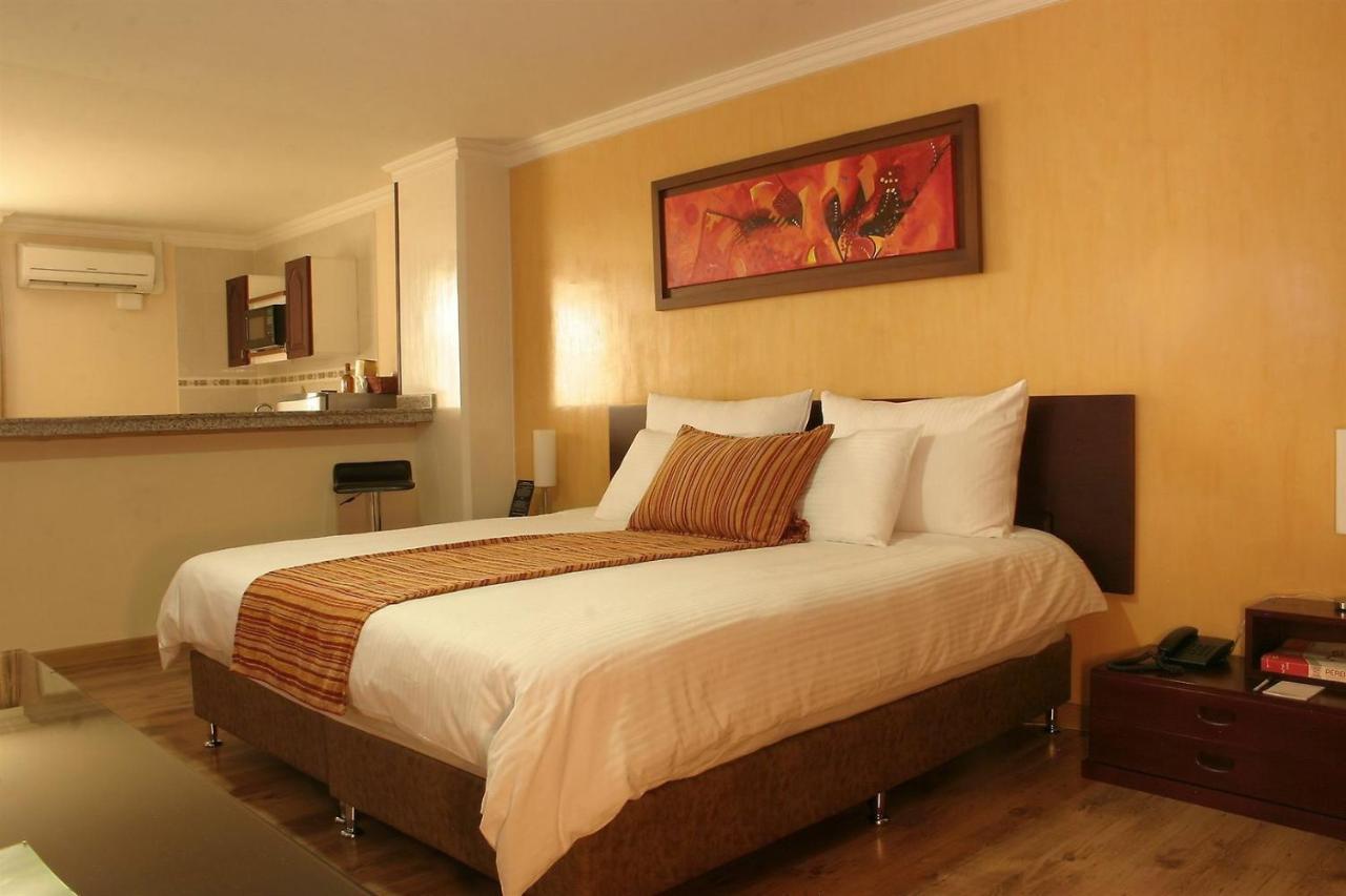 Hotel Luxor Pereira Zewnętrze zdjęcie