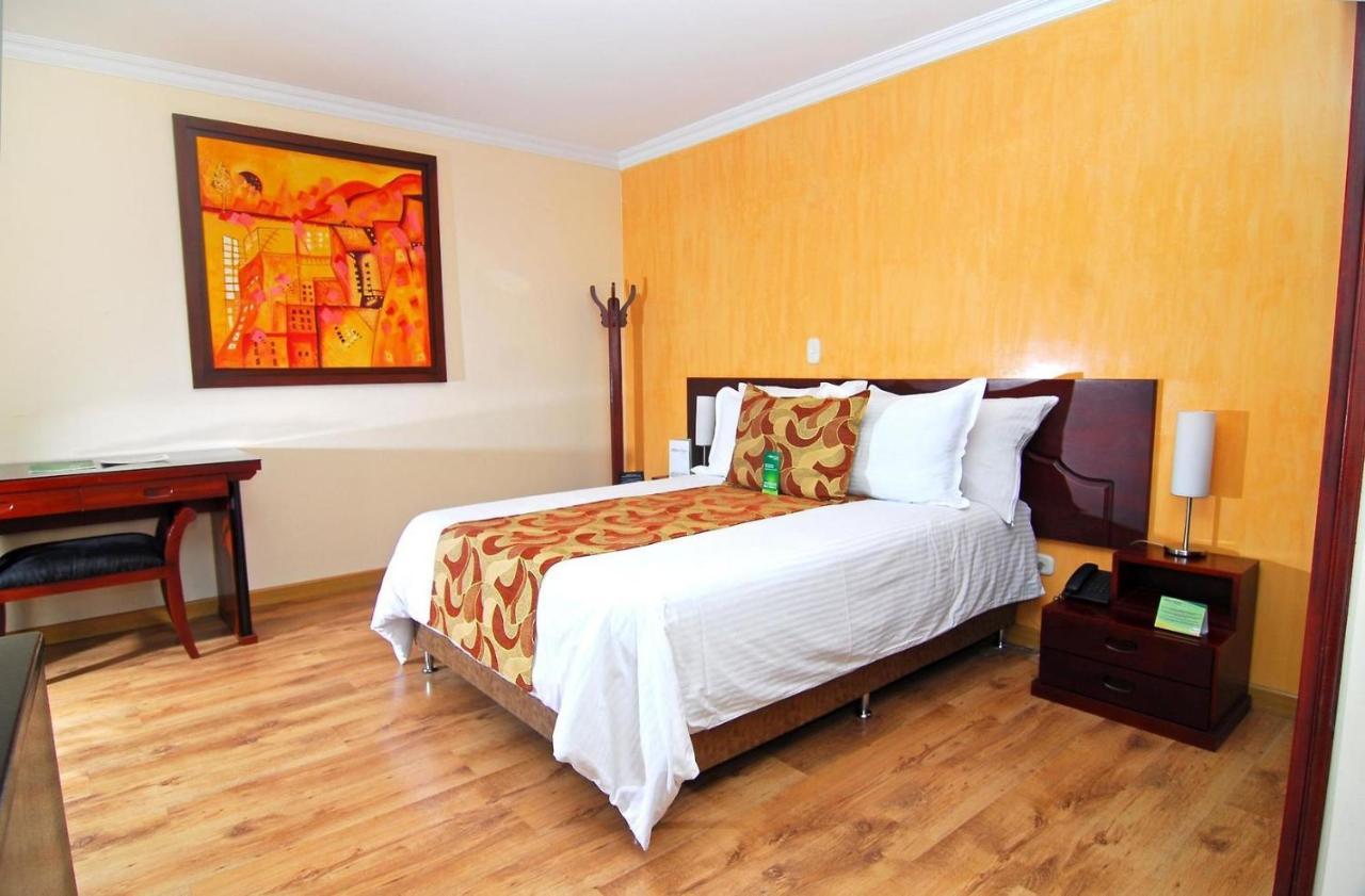 Hotel Luxor Pereira Zewnętrze zdjęcie