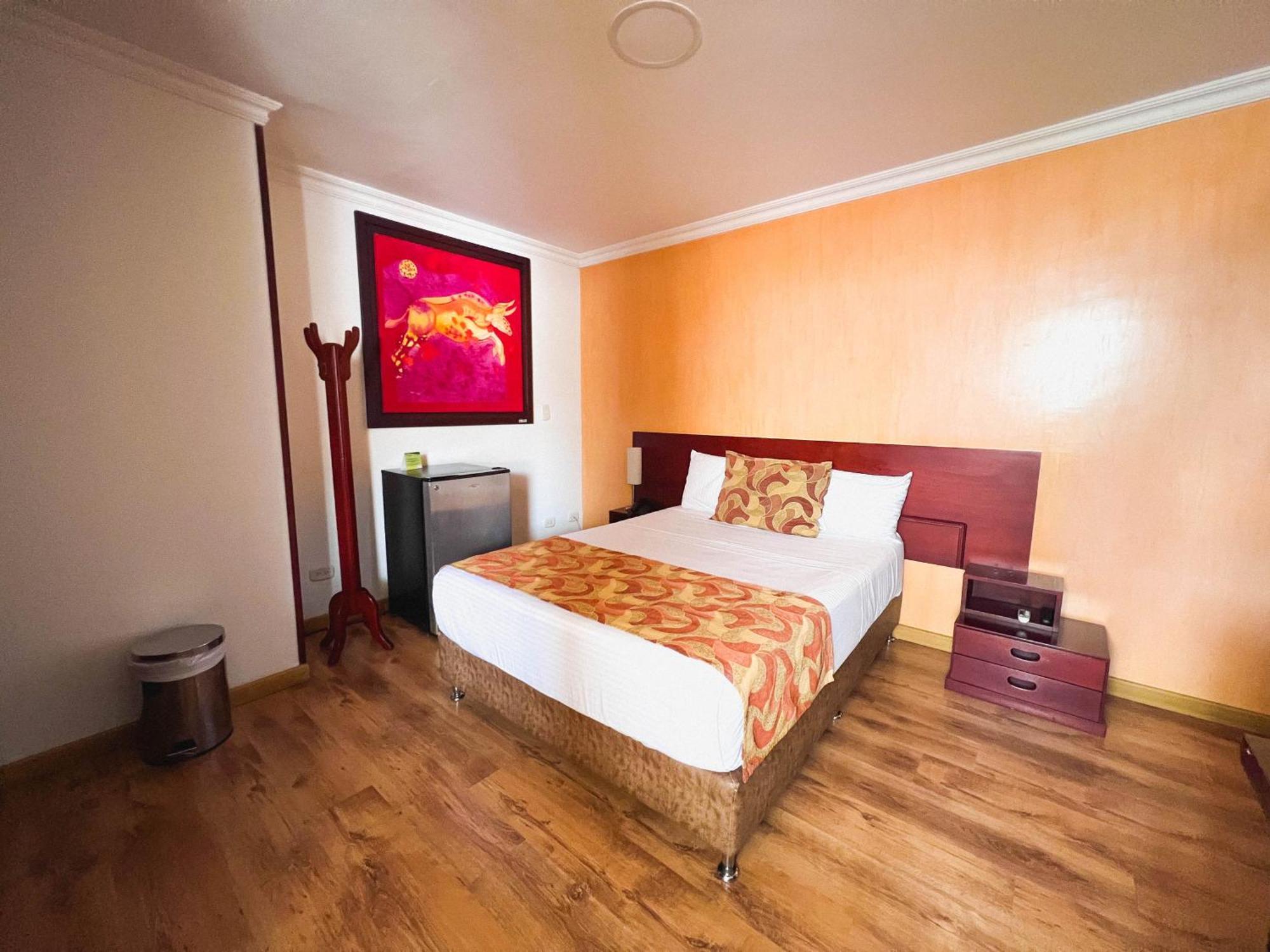 Hotel Luxor Pereira Zewnętrze zdjęcie
